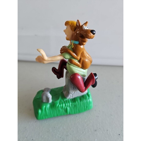 1996 Hanna Barbera Scooby Doo and Shaggy Graveyard Burger King Toy - Picture 2 of 5